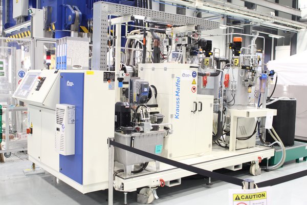 British composites centre uses KraussMaffei's RTM system