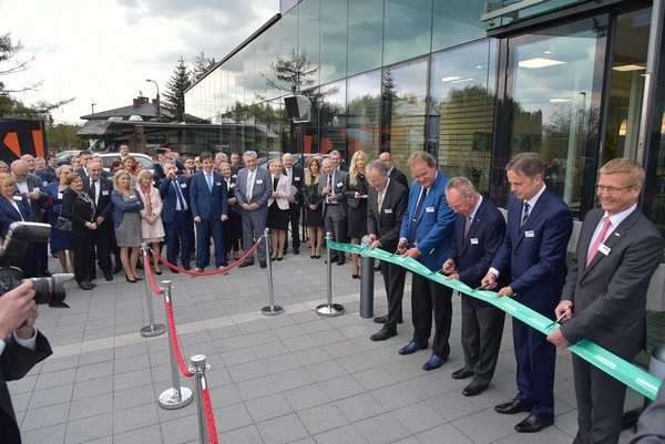 Arburg Poland inaugurates new Technology Center