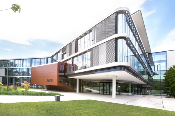 Engel's worldwide course of growth continues