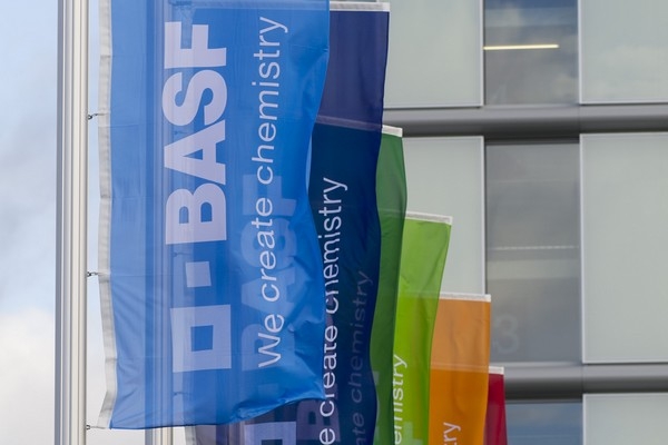 Niższe przychody BASF w II kwartale