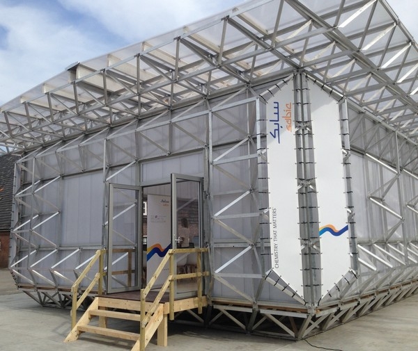 PC sheets used in sustainable ICEhouse building