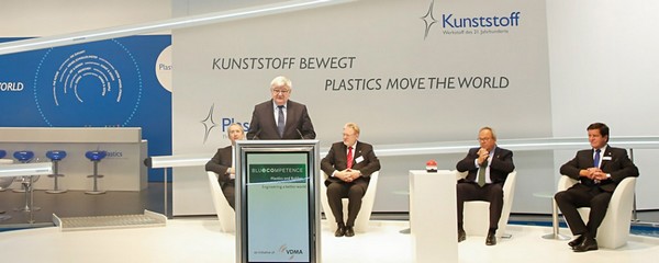 "Plastics shape the future" delivers diversity, expertise and ingenuity