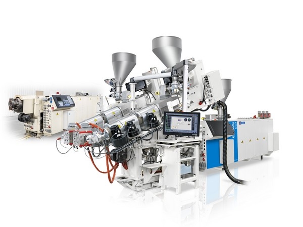 KraussMaffei Berstorff coextrusion combination for profile production in twin strand