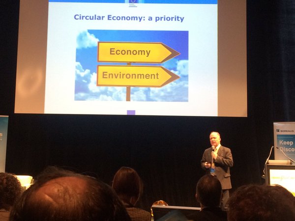 Plastic waste opportunities and challenges in a Circular Economy