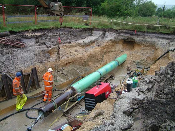 Horyzontalne przewierty sterowane rurami PE