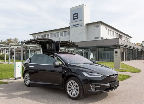 American electro-mobility contains German know-how