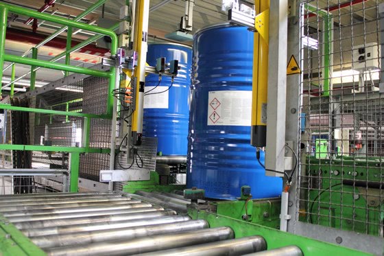 SmartWire-DT wiring system in plastics production facility