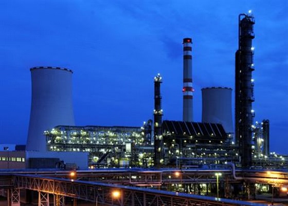 Orlen przejmie pełną kontrolę nad Unipetrolem