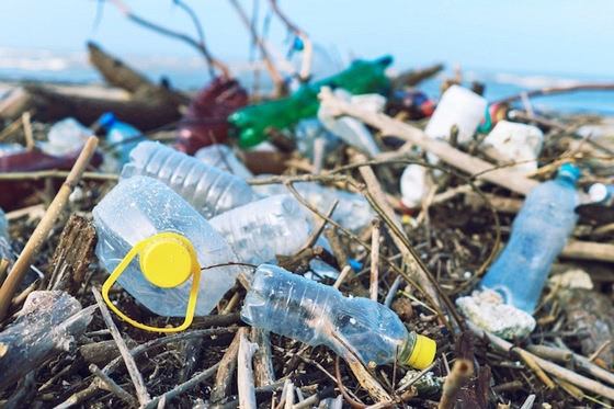EU deal to ban single-use plastics clears another legislative hurdle