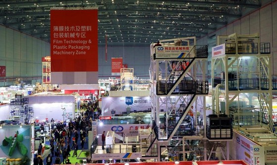 Manufacture demanding LED lenses made of liquid silicone rubber economically