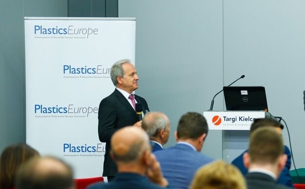 PlasticsEurope Polska panel debate at Plastpol 2019