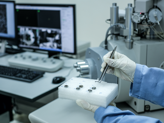 A new way of tracing engineered nanomaterials
