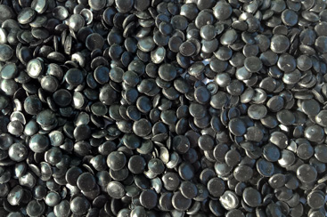 Polish traders offer discounts on polyolefins