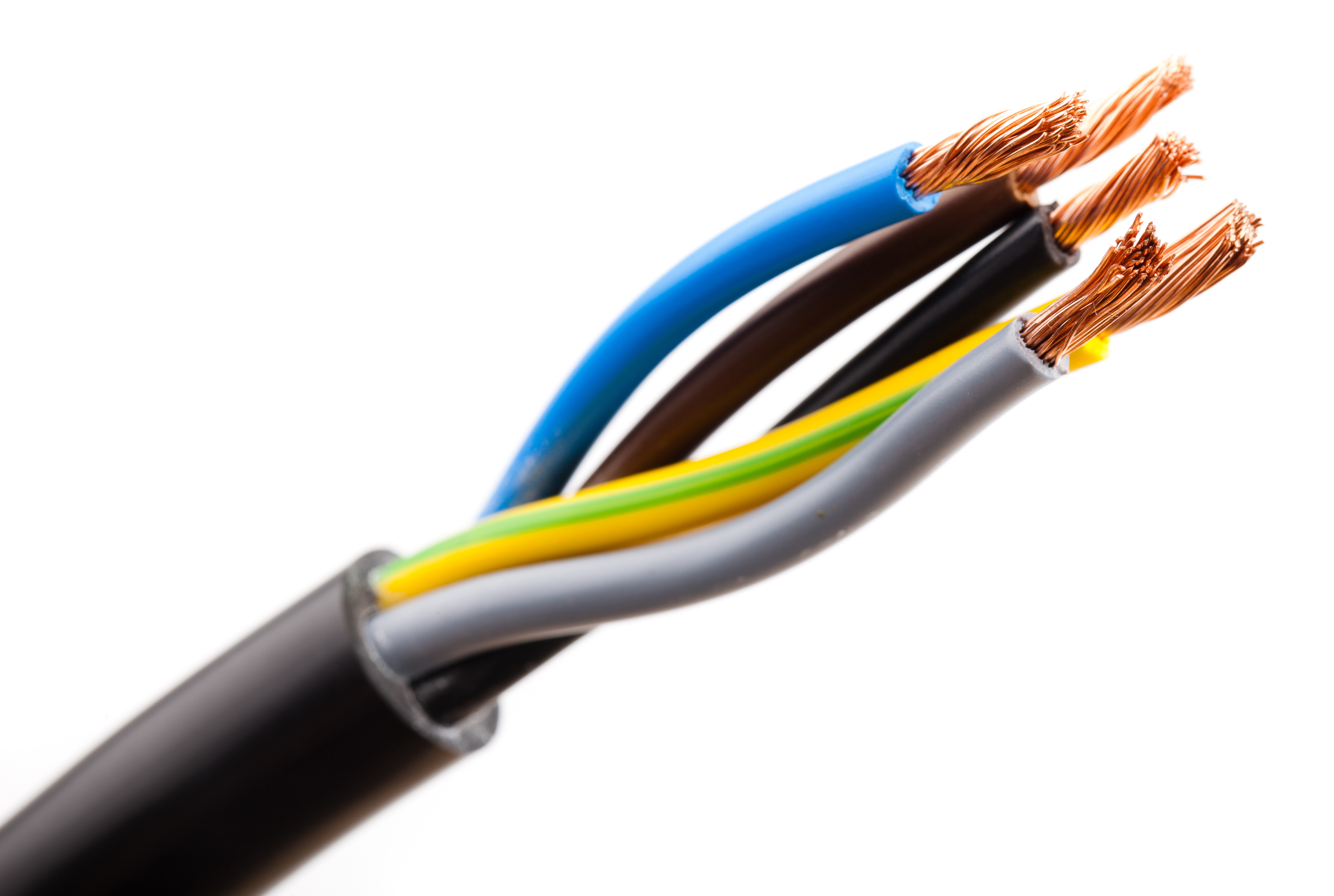 Trzy nowe rodziny niefluorowanych mieszanek żywic Siltem firmy SABIC mogą potencjalnie zastąpić fluoropolimery w zastosowaniach przewodów i kabli, takich jak płaszcze kablowe i rurki.