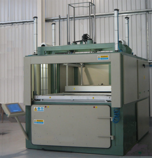 Phasa introduces the THERMaFORM a new vac-forming machine for K-show