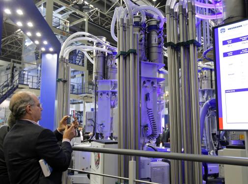 Messe Düsseldorf extends its contract with PLASTINDIA