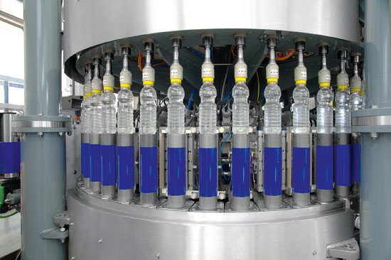 Sidel's new Rollsleeve: sleeving & roll-fed technologies in one machine