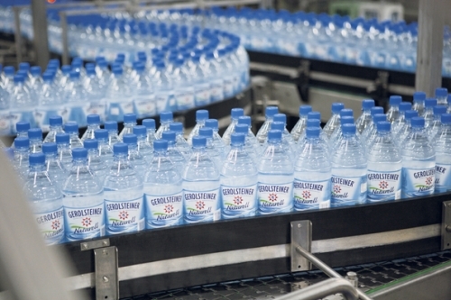 Single-use and re-usable packaging: Deposits, market and innovations