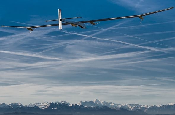Samolot Solar Impulse bez polimerów nie poleci