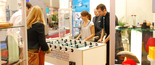 Nearly 1700 exhibitors from 35 countries at Fakuma 2012