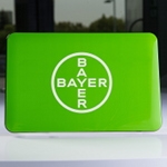 Reinforced polycarbonate makes notebooks razor-thin