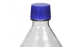 First polycarbonate 3L Fernbach flask