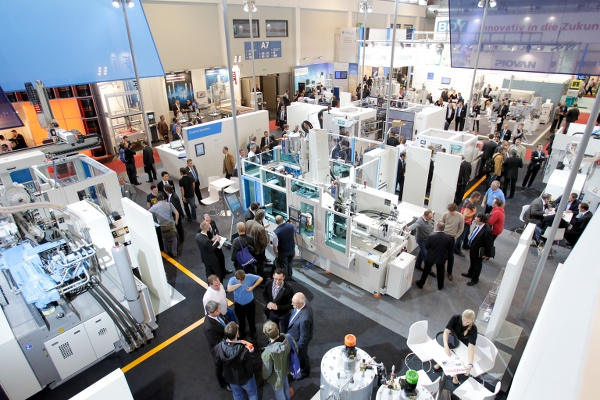 Fakuma 2014 with more than 1100 exhibitors