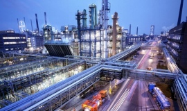 Bayer to float off plastics business