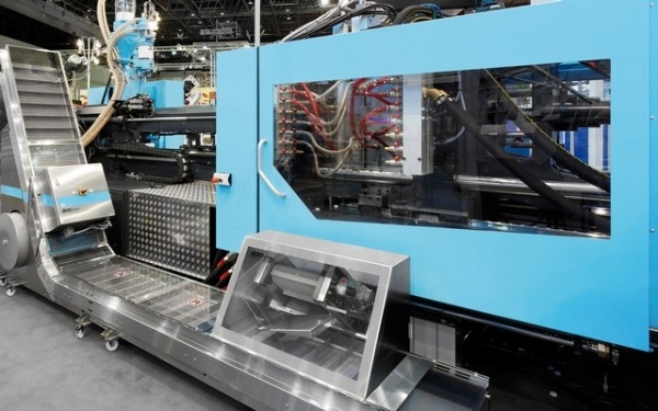 Packaging Days 2015 at Sumitomo (SHI) Demag headquarters
