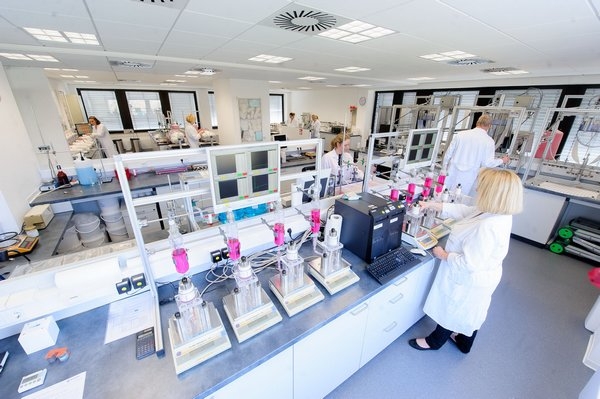 New application technology center for superabsorbent polymers