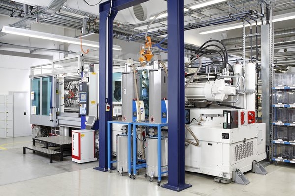 New APC machine function from KraussMaffei provides stability