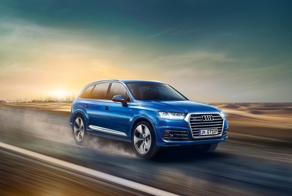 New light weight LED lighting module for Audi Q7