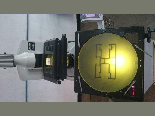 projektor-wymiarow-sm20