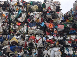 Household waste / ha