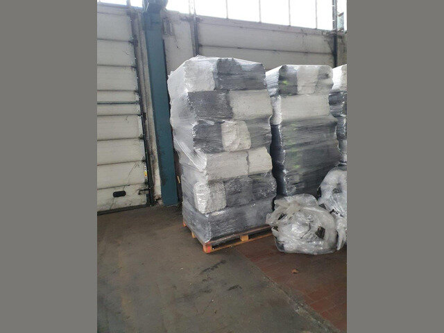 eps-grey-2