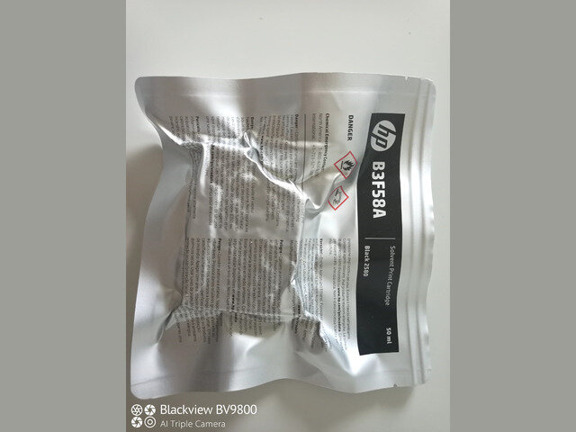 B3F58A HP Black...