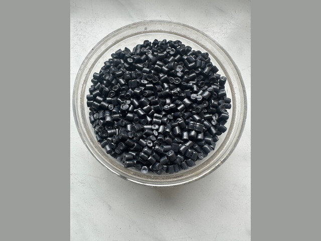 hdpe-czarny
