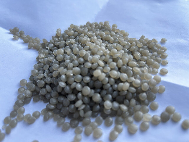 Regranulat LLDPE /...