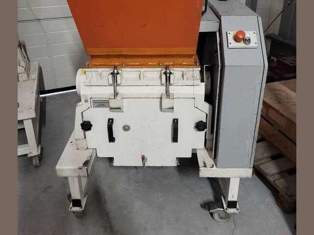 Wanner plastic mill