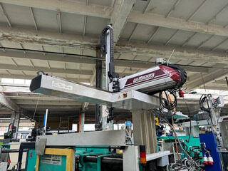 Robot Wittmann W821