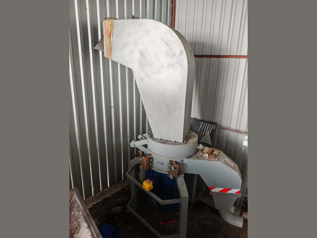 Oscillating mill...