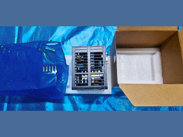 Sysmac NJ-PA3001...