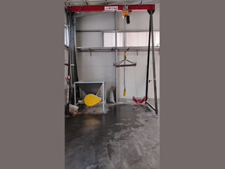 Stationary gantry ho