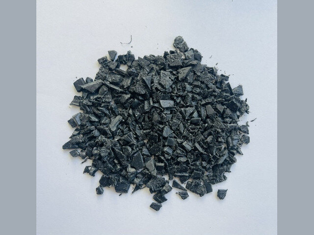hdpe-pp-from-used-pallets-black-regrind-01