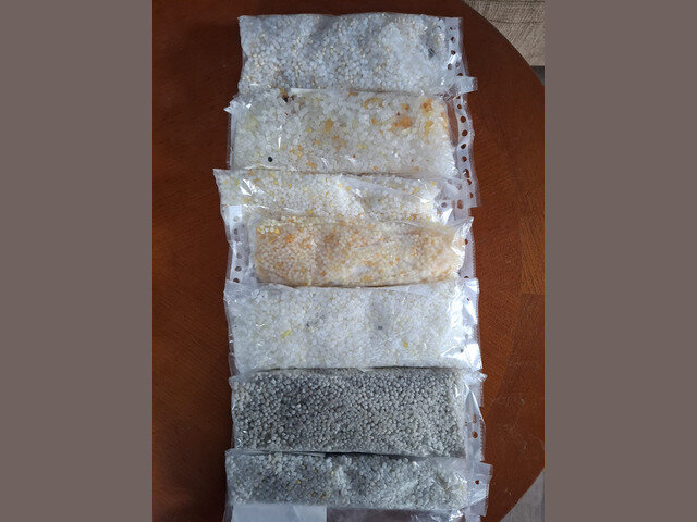 Oryginalny granulat...
