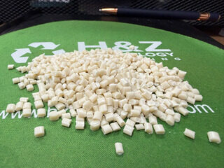 HIPS kremowy