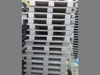 Plastic pallets