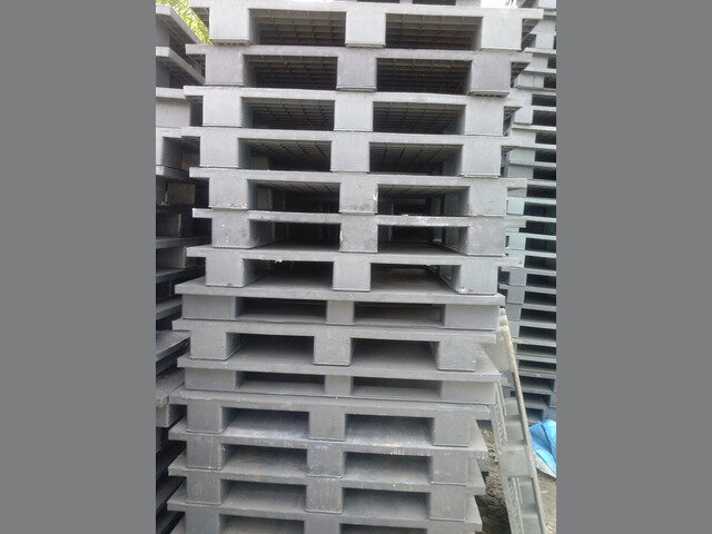Palety plastikowe