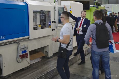 ZHU Jasztal na targach Plastpol 2018 - ZHU Tomasz Jasztal