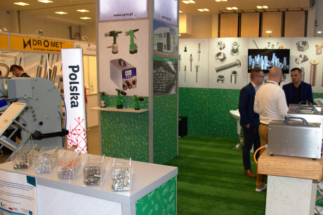 Fastener Poland